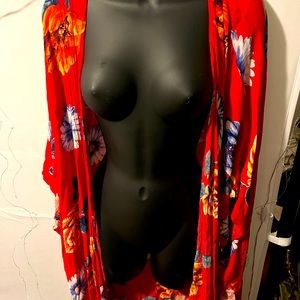 Lovely short sleeved open tunic